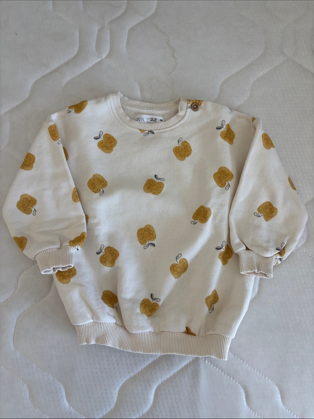 Zara Cream Apple-Print Kids Sweatshirt